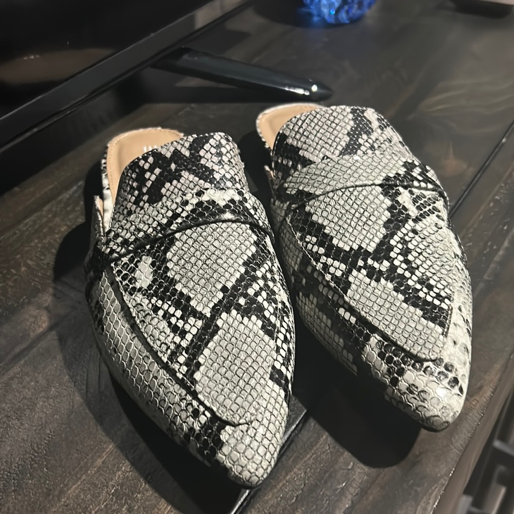 Esprit backless loafers, snake print jade. NWOT.